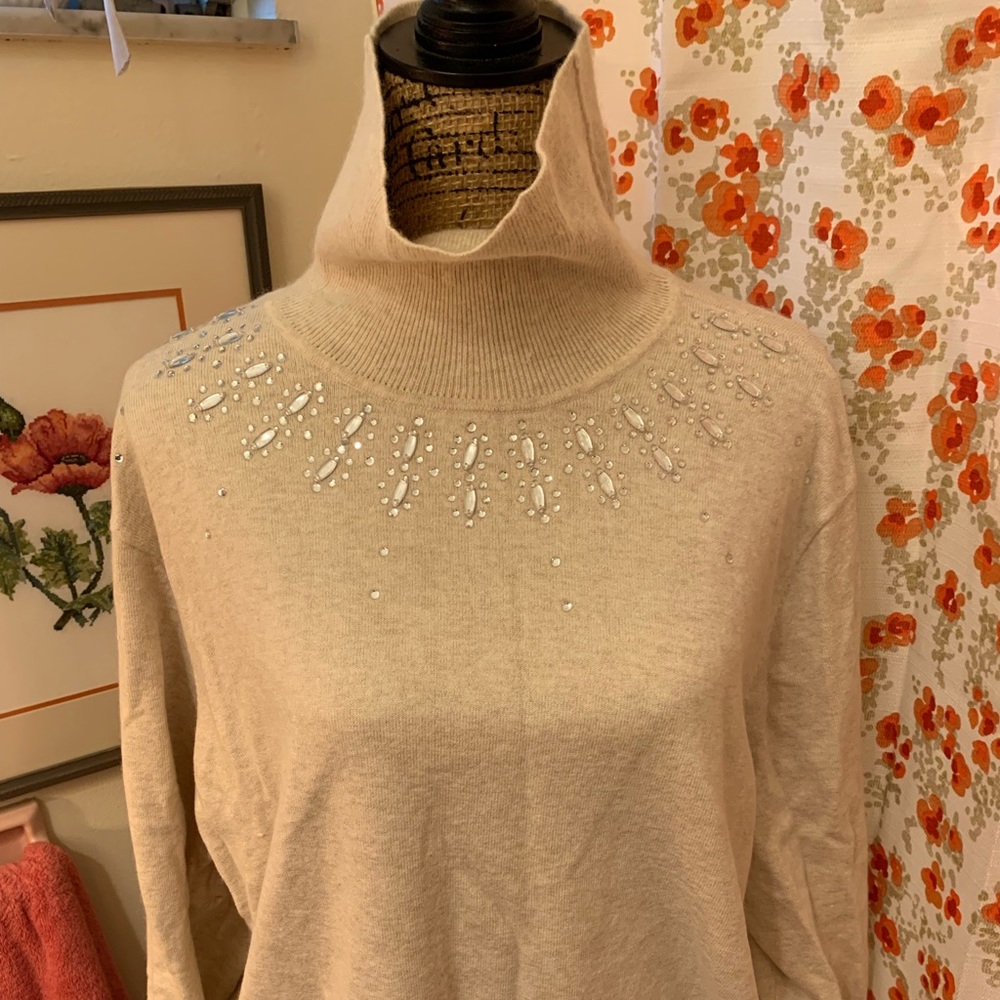 Gorgeous angora sweater!  Crystal details. 👀 ❤️